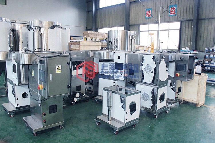 實(shí)驗(yàn)室用小型噴霧干燥機(jī)賣多少價(jià)格？